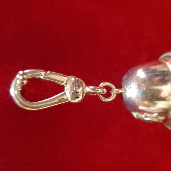 My Flat in London - Bobby Helmet - Charm - Brighton - MFIL - Picture 8 of 15